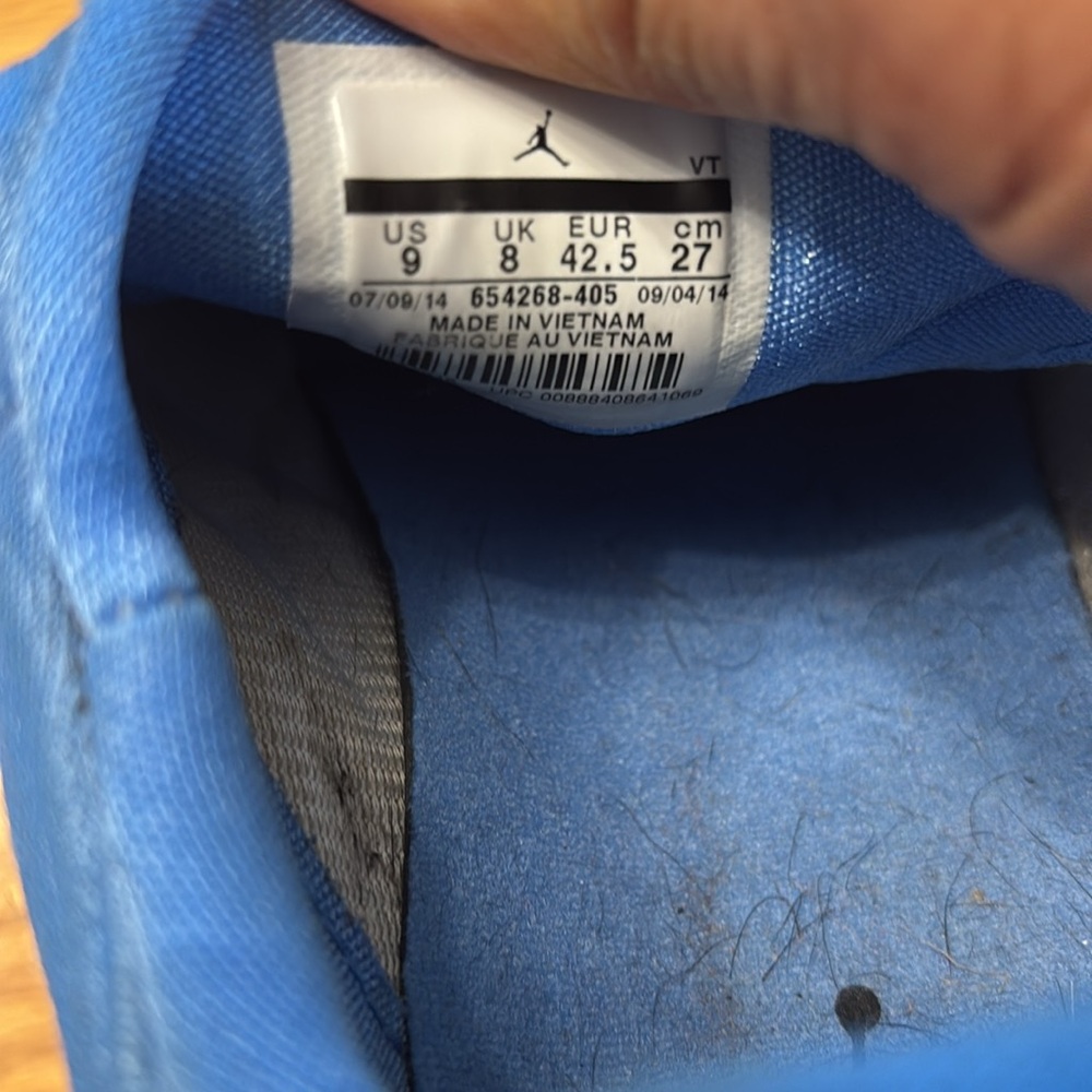 Jordan Blue Athletic Sneakers with Black Laces - Picture 4 of 5